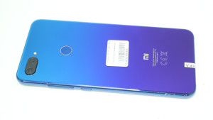 Мобільний телефон Xiaomi Mi 8 Lite 4/64GB