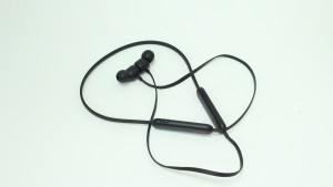 Bluetooth гарнитура BEATS A2295