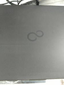 Ноутбук FUJITSU LIFEBOOK U729