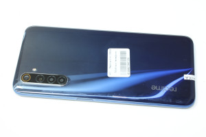 Мобільний телефон Realme 6 4 / 128GB