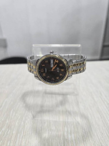 Часы кварцевые Timex T26481