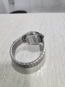 Часы кварцевые Timex T26481