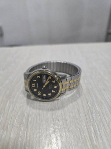 Часы кварцевые Timex T26481