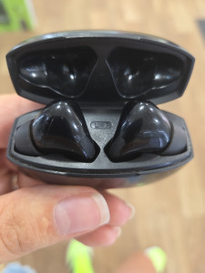 Bluetooth гарнитура Nokia Go Earbuds+