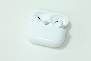 Bluetooth гарнітура Apple AirPods Pro 2nd generation A2968 (A3047, A3048)