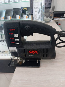 Електролобзик SKIL 4000H1