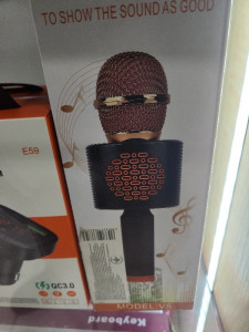 Микрофон Karaoke Speaker  V5