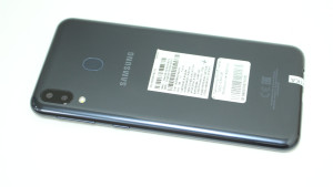 Мобільний телефон Samsung M205 Galaxy M20 4/64GB