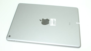 Планшет Apple IPad 5gen 32Gb Wi-Fi (A1822)