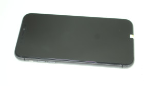Мобильный телефон iPhone 11 64GB