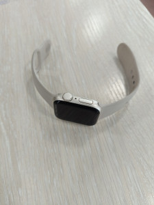 Смарт годинник Apple Watch SE2 40mm