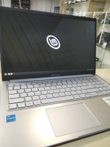 Ноутбук Asus Vivobook 15 F1504Z