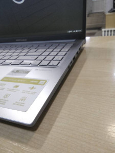 Ноутбук Asus Vivobook 15 F1504Z