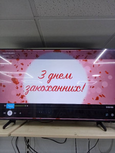 Телевізор SAMSUNG UE43DU8000U