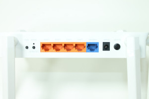 Wi Fi роутер TP-Link Archer BE220W