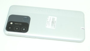 Мобильный телефон Tecno Spark 8C KG5n 4/64GB