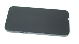 Мобильный телефон iPhone 12 64GB