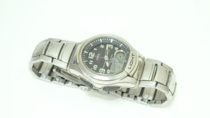 Годинник електронний CASIO AQ-180W