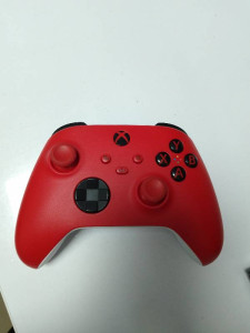 Игровая консоль Microsoft Xbox One S 500GB