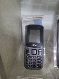 Мобильный телефон Nomi i1890