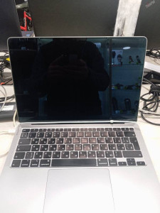 Ноутбук Apple MacBook Air A2179