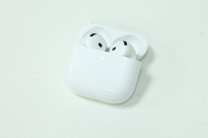 Bluetooth гарнітура Apple AirPods 4 (A3053, A3050, A3058)