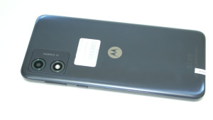 Мобільний телефон Motorola E13 2/64GB