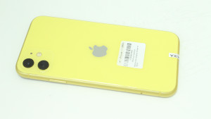 Мобільний телефон iPhone 11 128Gb