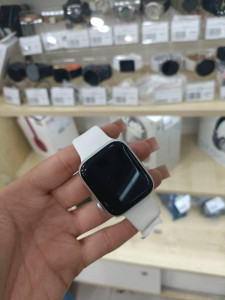 Смарт годинник Apple Watch SE 2 44mm