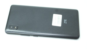 Мобільний телефон ZTE Blade L210 1/32
