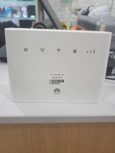 Wi Fi роутер HUAWEI B311-221