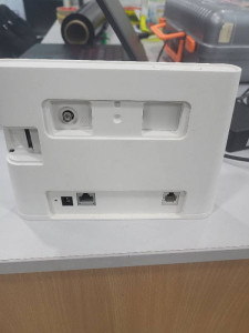 Wi Fi роутер HUAWEI B311-221