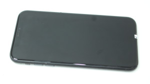 Мобільний телефон iPhone Xr 128GB