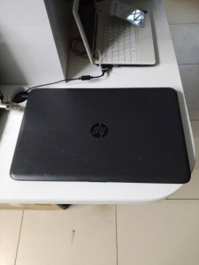 Ноутбук HP 250G4