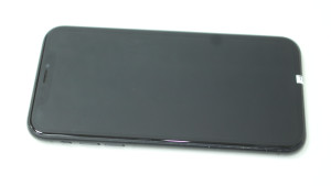 Мобильный телефон iPhone Xr 64GB