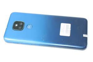 Мобільний телефон Motorola E7 Plus 4 / 64GB