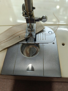 Швейная машина SINGER 784