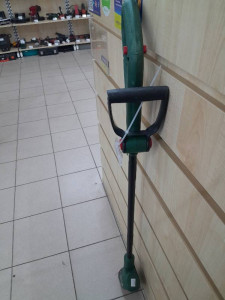 Триммер для травы Bosch EasyGrassCut 26