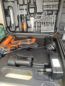 Шуруповерт акумуляторний Tekhmann TCD-12/2 BS KIT