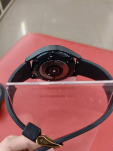 Смарт часы Samsung R860 Galaxy Watch4 40mm