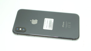 Мобільний телефон iPhone X 64GB