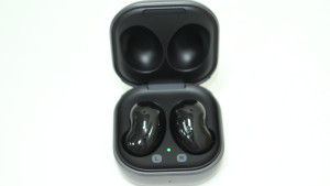Bluetooth гарнитура Samsung Galaxy Live Buds SM-R180