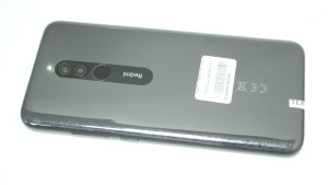 Мобильный телефон Xiaomi Redmi 8 3/32GB