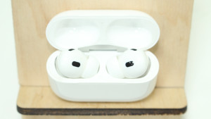 Bluetooth гарнитура Apple AirPods Pro 2nd generation A2700 (A2698, A2699)