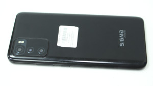 Мобільний телефон Sigma mobile X-Style S5502 2/16