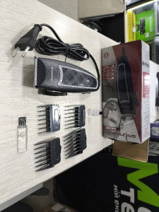 Машинка для стрижки Grunhelm GHC930