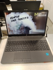 Ноутбук HP 250 G9