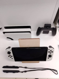 Ігрова консоль Nintendo Switch OLED HEG-001 64Gb