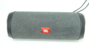 Портативна акустика JBL Flip Essential 2