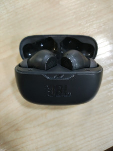 Bluetooth гарнітура JBL WAVE BEAM